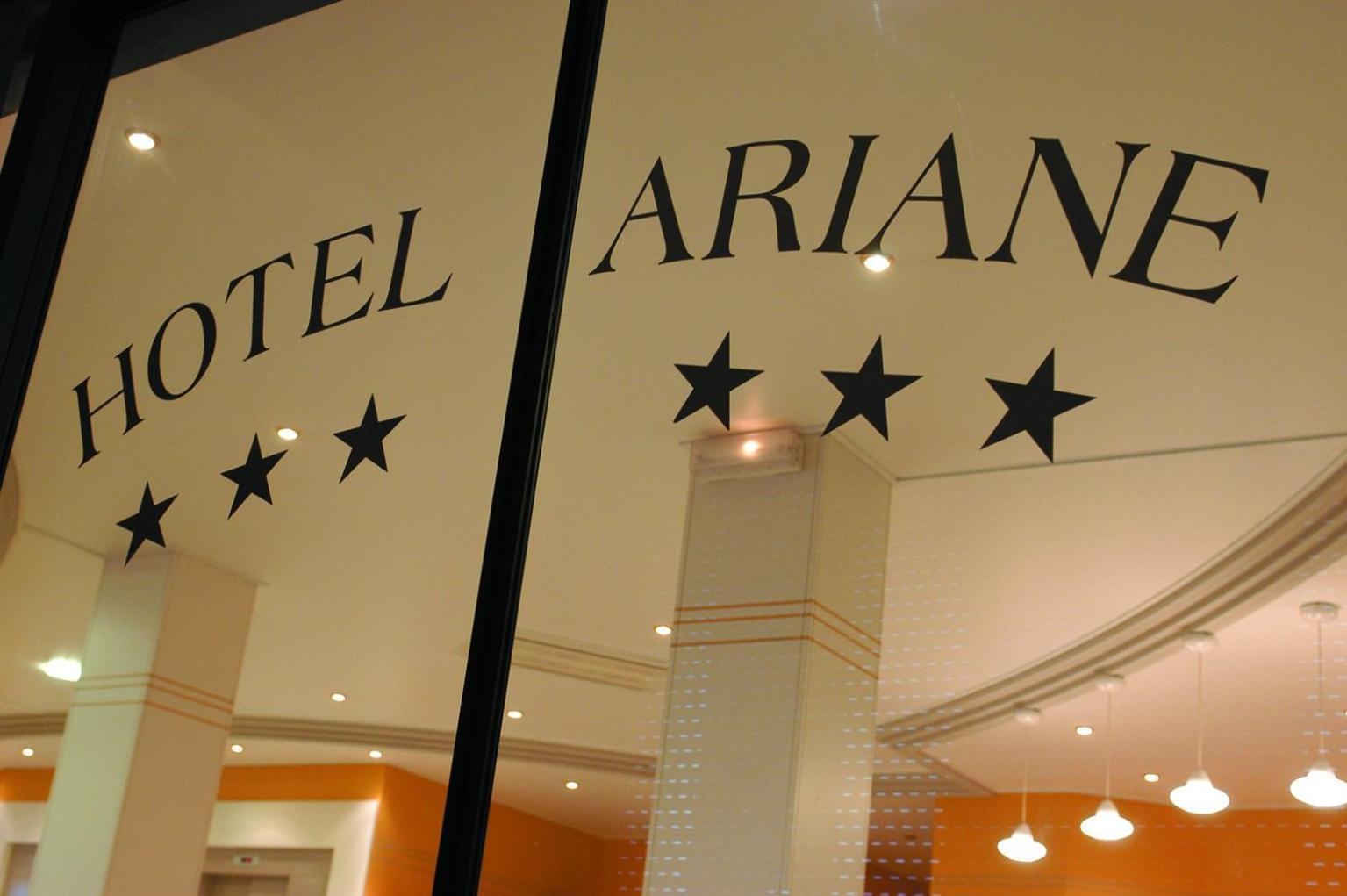 Hotel Ariane Lourdes Luaran gambar